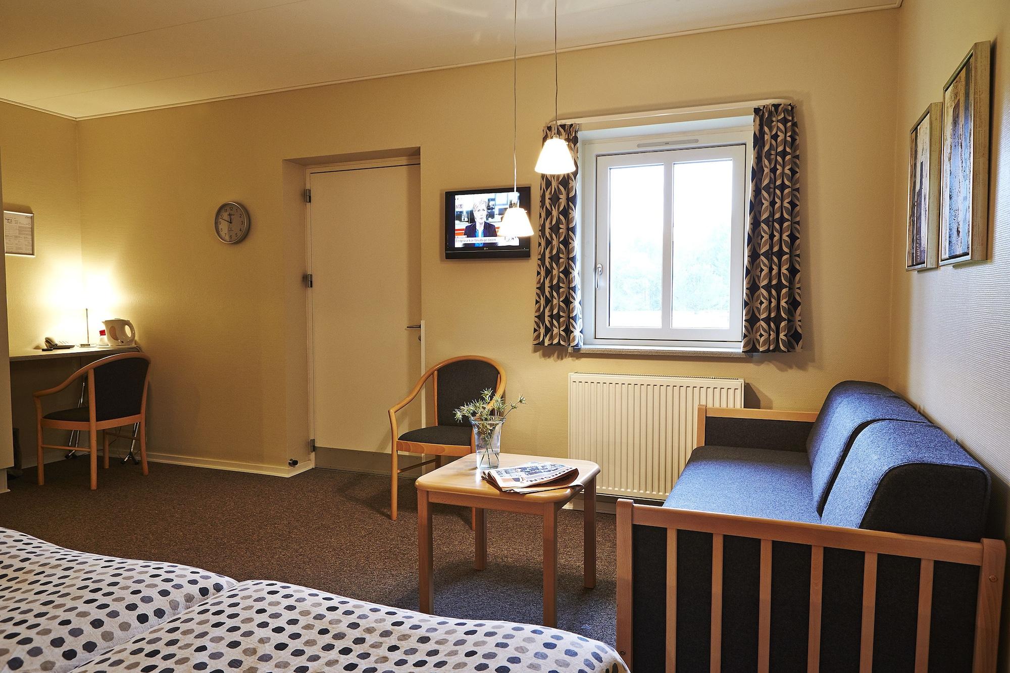 Hotel Hedemarken グランストゥ エクステリア 写真