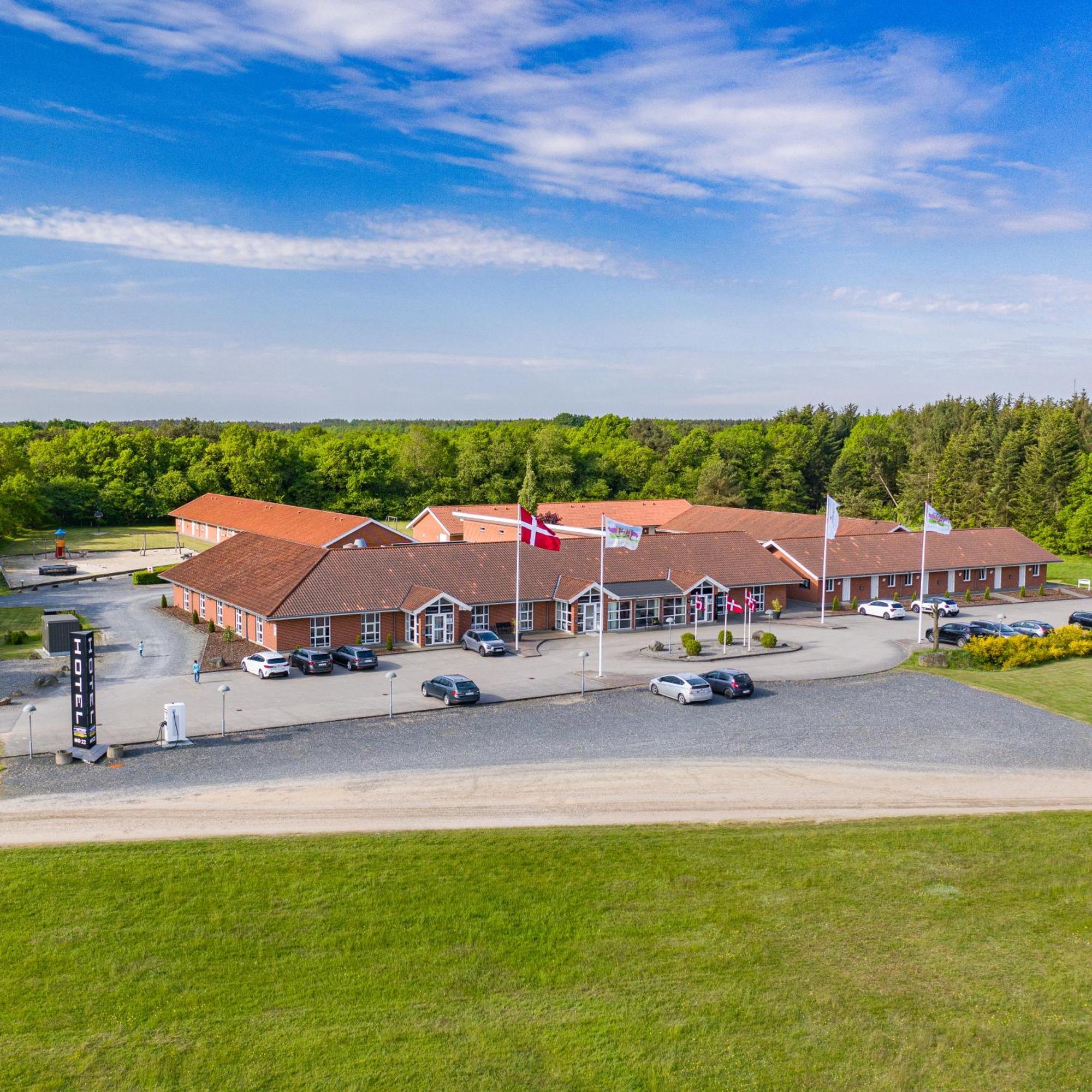 Hotel Hedemarken グランストゥ エクステリア 写真